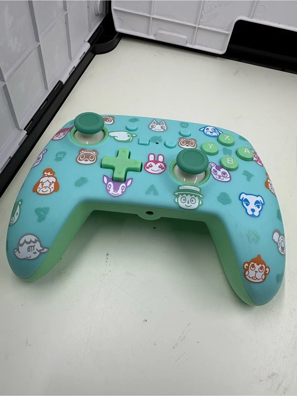 Nintendo Switch Enhanced Wired Controller Animal Crossing New Horizons by PowerA